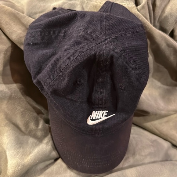 Nike Toddler Youth  Baseball Hat sz 4-7 (TW 1) - Picture 1 of 4